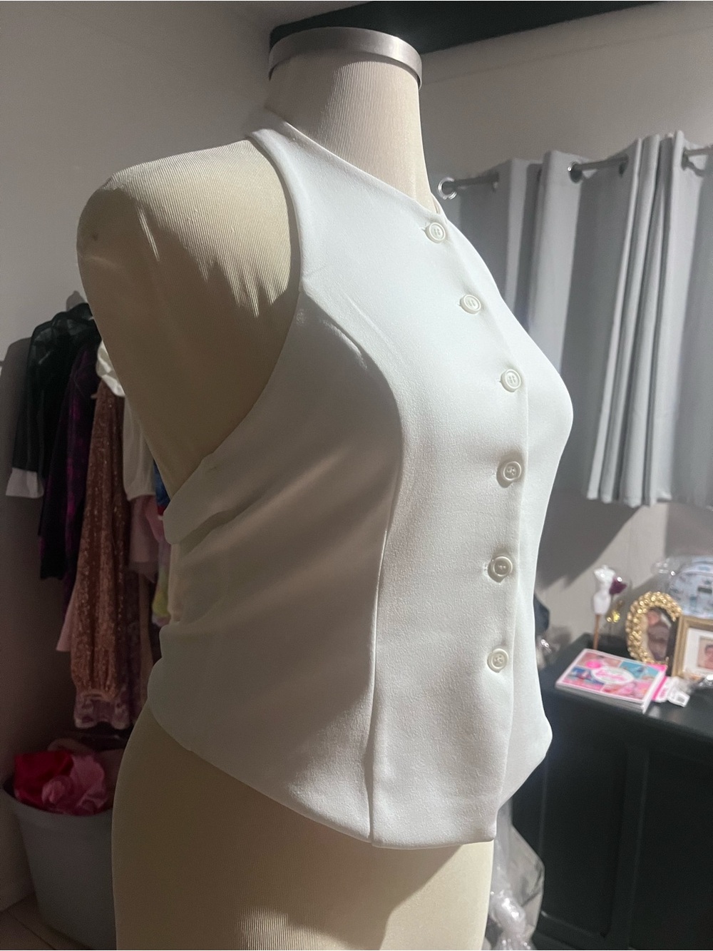 White Button-Front Sleeveless Crop Top